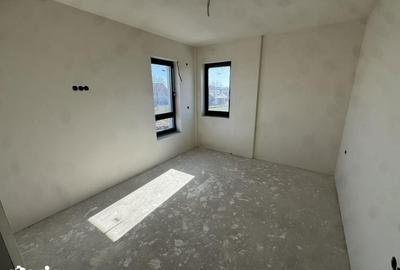 Apartament cu 3 camere în Micro 17 - 11