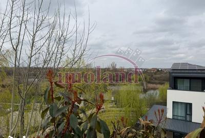 Apartament cu 4 camere în Central - 12