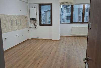 Apartament cu 2 camere semidecomandat în Berceni - 1