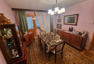 Apartament cu 3 camere semidecomandat, mobilat în Tătărași - 8