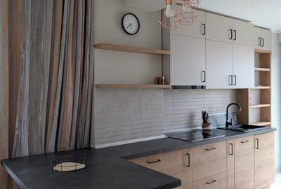 Apartament cu 3 camere decomandat în Central - 4