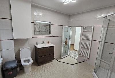 Casă cu 5 camere cu Teren 300 Mp în Central - 3
