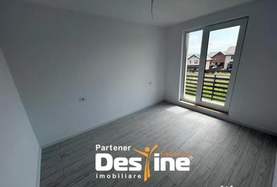 Casă cu 4 camere cu Teren 250 Mp în Valea Lupului - 1