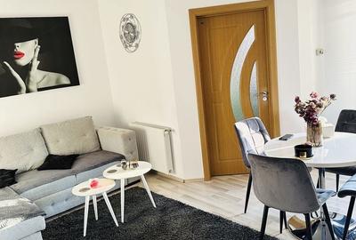 Apartament cu 2 camere decomandat în Turnișor - 2