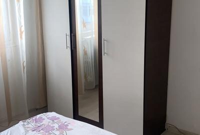 Apartament cu 3 camere semidecomandat în Craiovița Nouă - 5