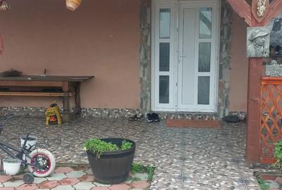 Casa de vanzare - 1