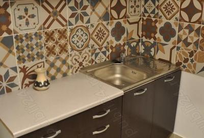 Apartament cu 2 camere decomandat în Central - 9