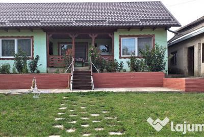 Casă cu 2 camere cu Teren 1644 Mp în Burlești - 15