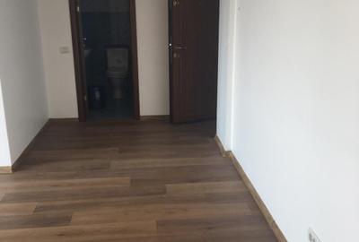 Inchiriez spatiu Birou - 8