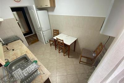 Apartament cu 3 camere decomandat în Tudor - 3