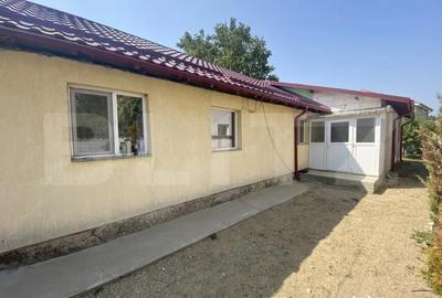 Casă cu 4 camere cu Teren 380 Mp în 1 Mai - 14