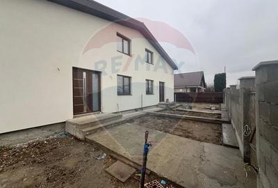 Casa duplex in Campineanca - 14