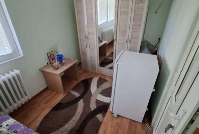 Apartament cu 2 camere în Podu Roș