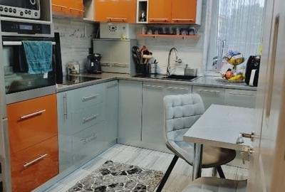 3 camere Titan Auchan Parcul Teilor Bloc Nou - 2