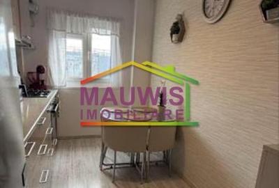 Apartament cu 2 camere decomandat în 1 Decembrie