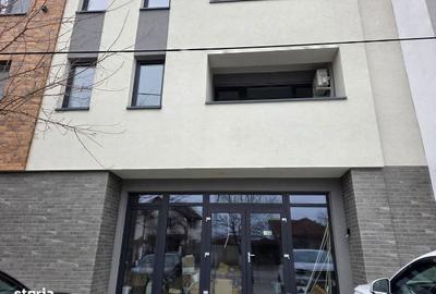 Spațiu comercial, de 160 mp, în Lotus