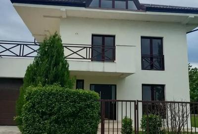 Casă cu 6 camere în Crevedia - 3