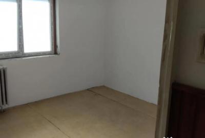 Apartament cu 2 camere decomandat în Spitalului - 5
