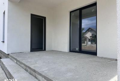 Casă cu 4 camere cu Teren 406 Mp în Ulmi - 2
