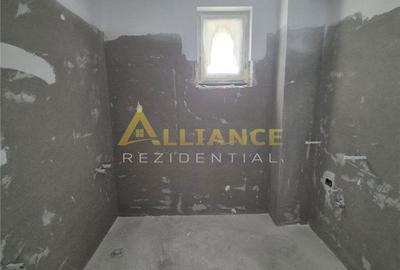 Apartament cu 2 camere decomandat în Apărătorii Patriei - 4