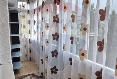 Apartament cu 4 camere de vânzare în zona Central - 4