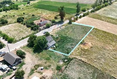 Casa batraneasca cu teren intravilan in apropiere de de Boto?ani - 8