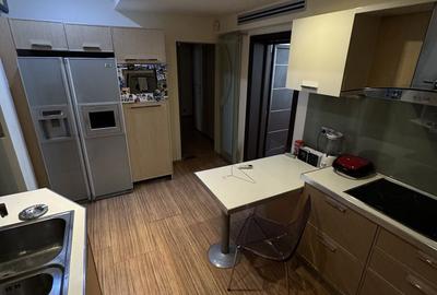 Apartament cu 4 camere în Bucureștii Noi - 3