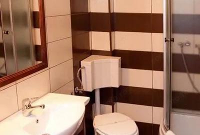 Spațiu comercial, de 600 mp, în Central - 13