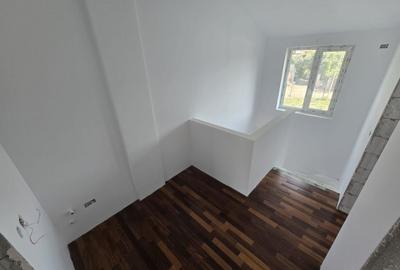 Duplex cu 3 camere cu Teren 250 Mp în Chișoda - 14