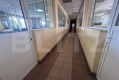 Spatiu de birouri modern, 480mp, 10 locuri de parcare, carti - 2