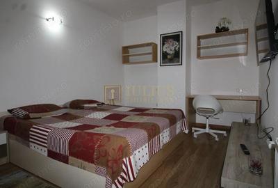 Se afla la 5 minute de Complex, ideal pentru studenti, centrala proprie - 1