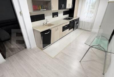 Apartament cu 3 camere decomandat în Independenței - 1