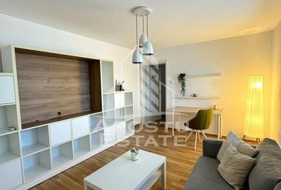 Apartament cu 3 camere, semidecomandat, zona Complex-PET FRIENDLY - 1