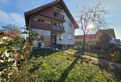 Vanzare casa situata in Bale?ti, str. Principala - la 5 km distan?a de Tg.Jiu - 1