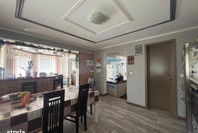 Casă cu 4 camere cu Teren 580 Mp în Central - 16