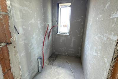 Casă individuală cu 4 camere cu Canalizare în Broscărie - 5