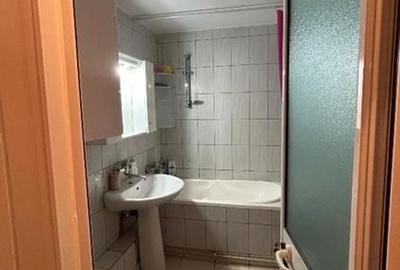 Apartament cu 2 camere decomandat, mobilat în 13 Septembrie - 9