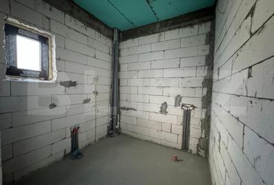 Casă cu 3 camere cu Teren 339 Mp în Central - 11