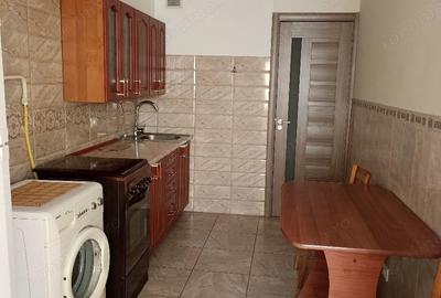Garsonieră decomandată în Drumul Taberei