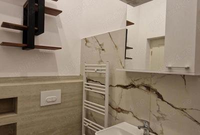 Proprietar Vand apartament zona centrala. - 9