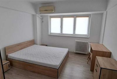 Apartament 4 camere, Universitate