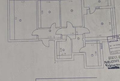 Apartament cu 3 camere decomandat în Central