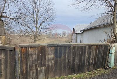 Teren de 2971 mp, în Stroiești - 3