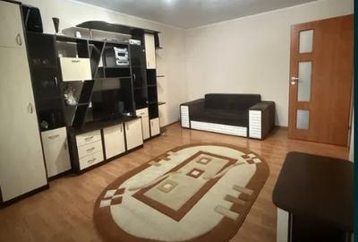 TITAN ,1 Decembrie 1918,DECOMANDAT,Amenajat,mobilat,Liber - 1