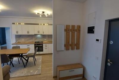 Apartament cu 3 camere semidecomandat, mobilat în Florești - 6