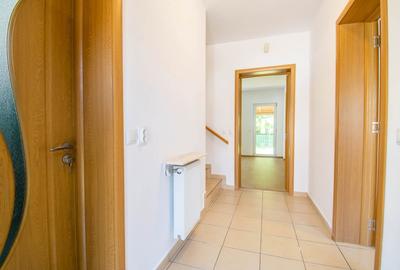 Vila in Cartier Azur-Pipera,renovata recent,0%comision - 3