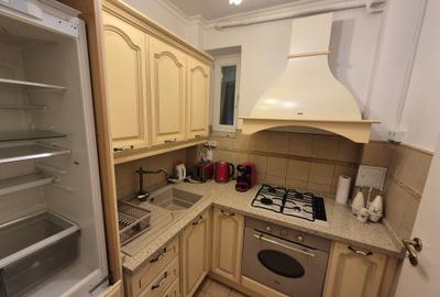 Apartament cu 3 camere nedecomandat în Sala Palatului - 12