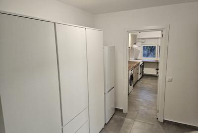 LACUL TEI vis-a-vis parc Tei-Toboc modern, complet utilat.399 eur - 9