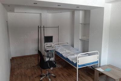 Spațiu comercial, de 50 mp, în Central - 7