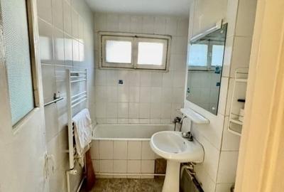 PODU ROS - SCOALA TITU MAIORESCU - 3 CAMERE DE 69MP - ETAJ 2 DIN 4 - FARA RISC! - 2